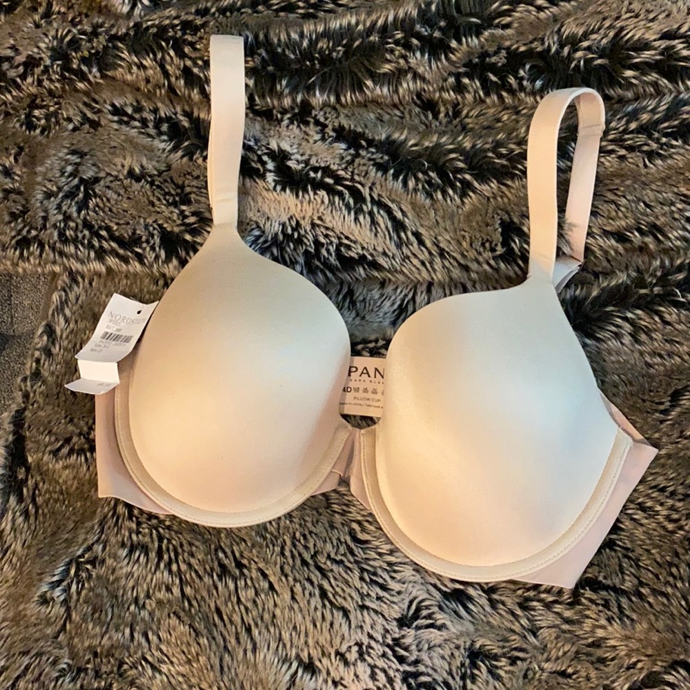 SPANX Pillow Cup bra